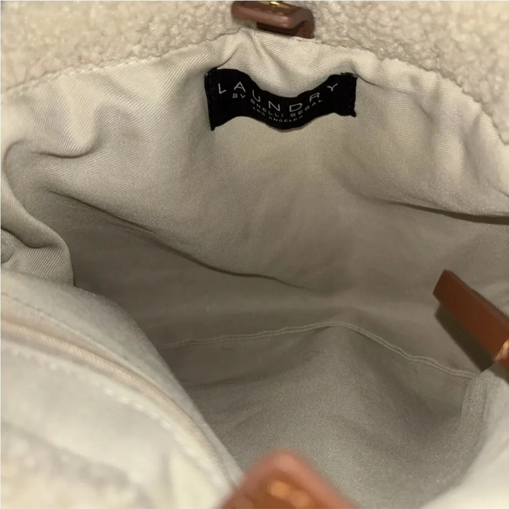 Laundry By Shelli Segal Teddy Bear Bag Purse Small Cream Crossbody Fuzzy Leather - Picture 3 of 6
